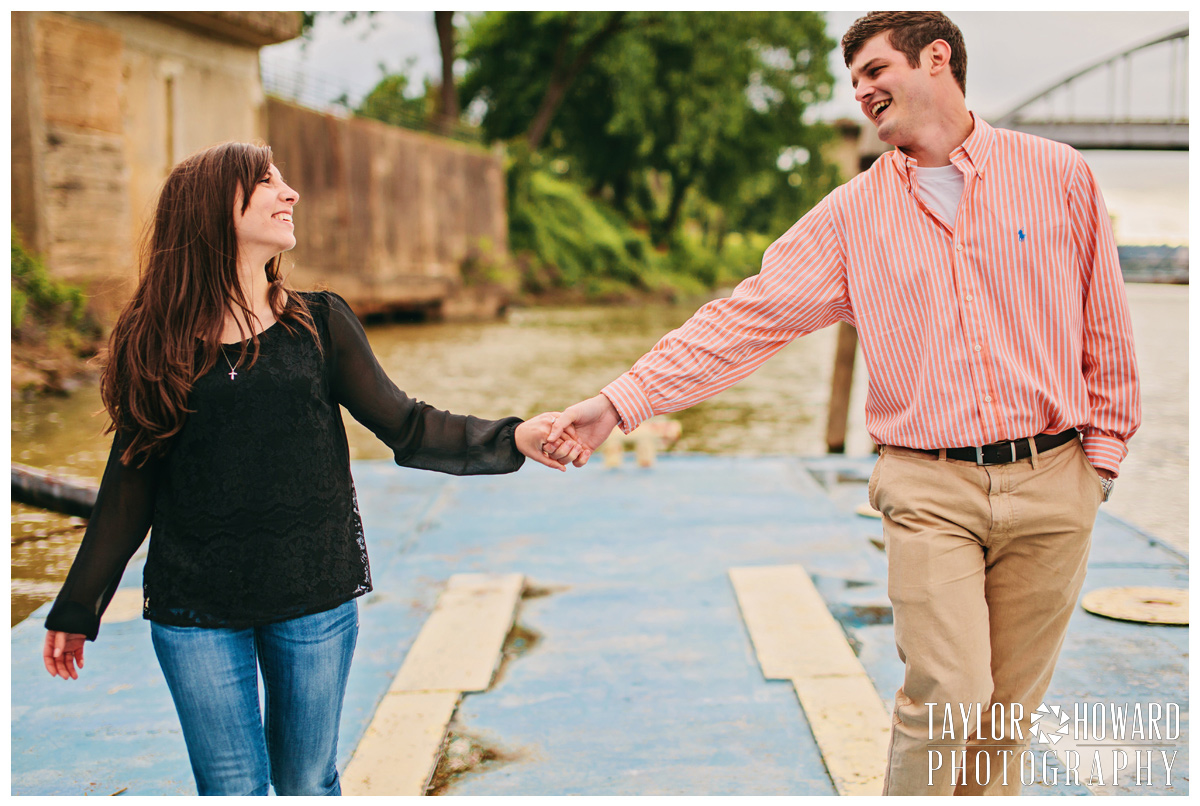 Little Rock, Arkansas Wedding photography. Engagement Photography at the River Market and Little Rock Marriott
